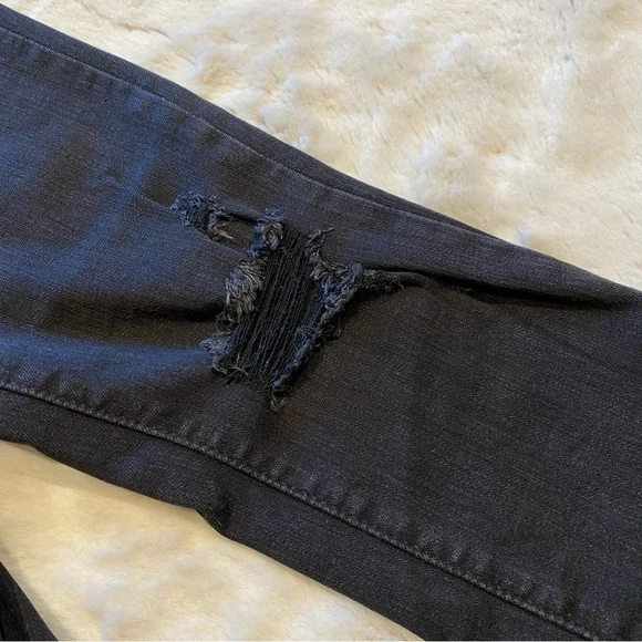 (27) Levi’s 711 Skinny Mid-Rise Jeans Black Distressed Midrise Slim Fit - Picture 8 of 12